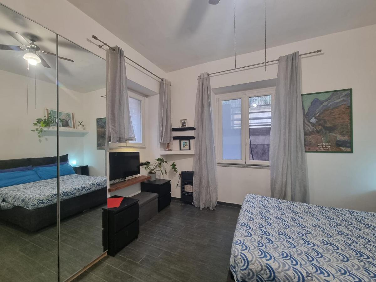 Marevestrum - Incantevole Casa Con Accesso Diretto In Spiaggia Bacoli Luaran gambar