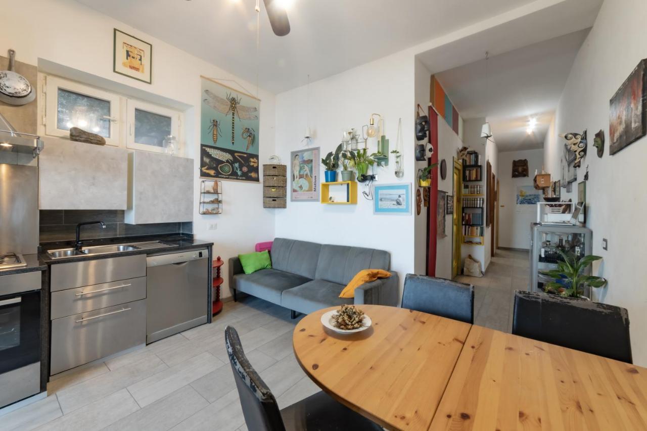 Marevestrum - Incantevole Casa Con Accesso Diretto In Spiaggia Bacoli Luaran gambar
